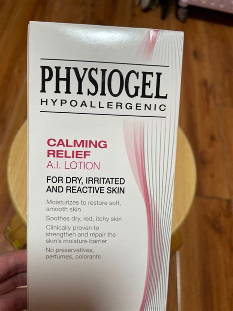 Physiogel calming relief A I lotion 200ml 美容化妝品 健康及美容 皮膚護理 面部