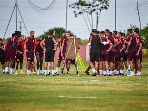 Em Semana Da Grande Final Do Alagoano Crb Altera Rotina E Adota