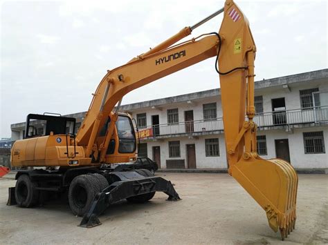 Korean Used Wheel Excavator Hyundai R W Used Ton Excavators Long