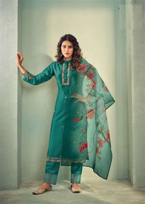 Heavy Silk Suits With Organza Dupatta 1575 Aarshi Fashions