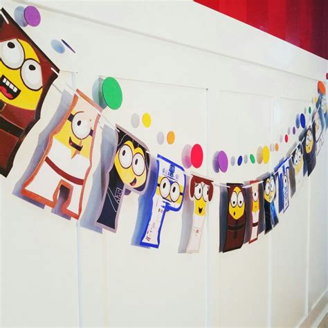 Star Wars Minions HAPPY BiRTHDAY Banner You Choose Custom Characters