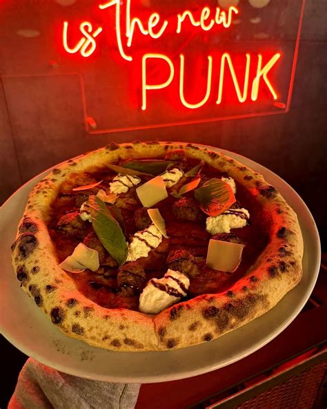 Bid Spotlight Tuck In This Veganuary Cool As Leicester