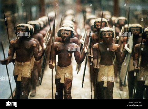 Ancient Egypt Soldiers Hi Res Stock Photography And Images Alamy