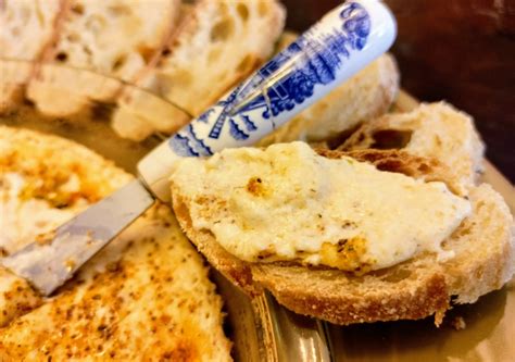 Old Bay Hot Crab Dip