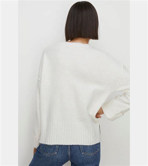 Buy Oasis Cosy Turn Back Cuff Mock Neck Sweater In White 6thStreet Oman