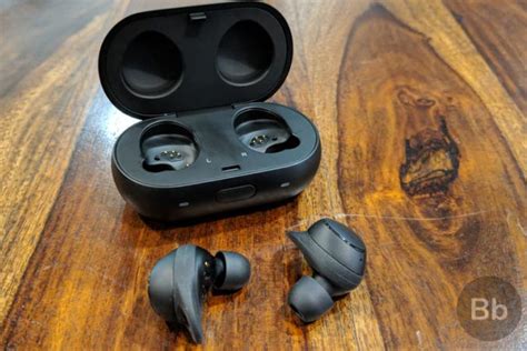 Samsung Gear Iconx 2018 Detailed Review Beebom