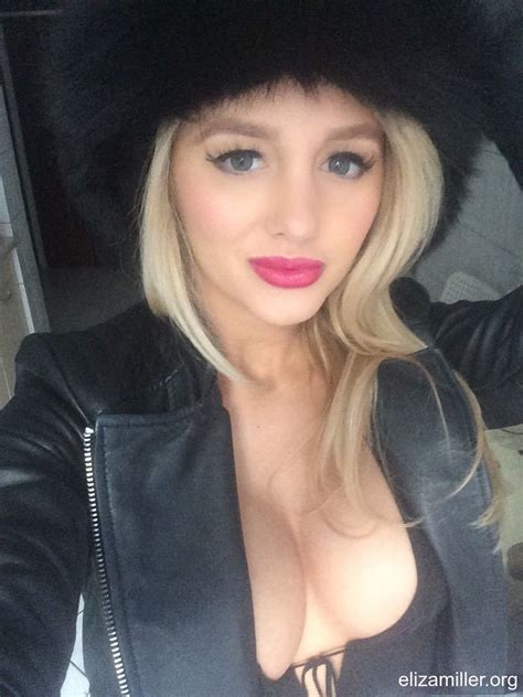 Gorgeous Blonde Girl Eliza Miller Taking Pictures Of Her Pretty Face