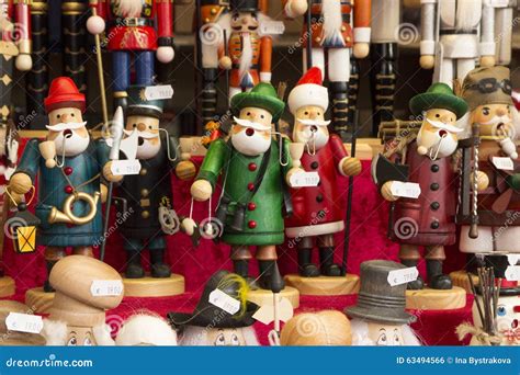 Traditional Christmas Market Souvenirs Stock Photo - Image of purchases, candle: 63494566