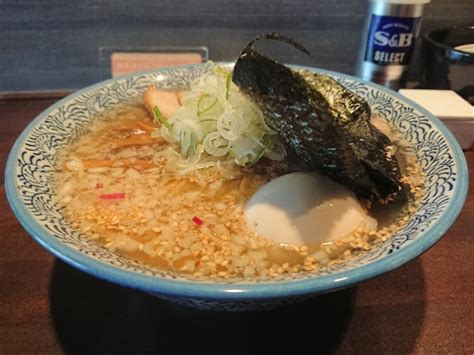 『特製塩そば』中華そば榮田のレビュー ラーメンデータベース