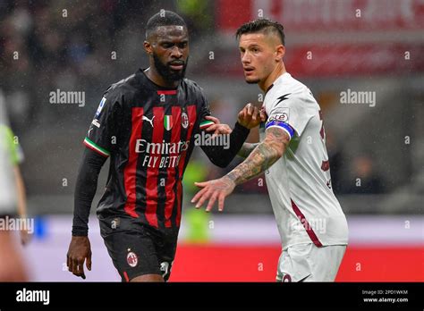 Fikayo Tomori Milan Hi Res Stock Photography And Images Alamy