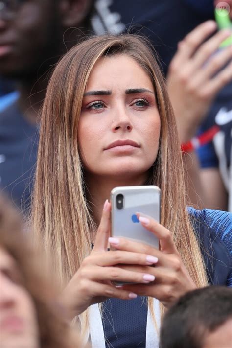 Photo Charlotte Pirroni compagne de Florian Thauvin Célébrités