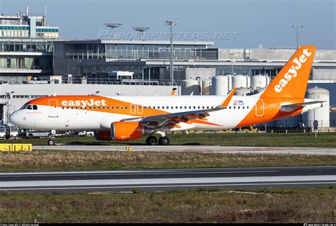 Oe Ijy Easyjet Europe Airbus A Wl Photo By William Verguet Id