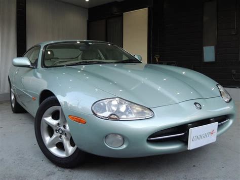 ジャガー Xk Xk8 クラシック 2001年モデル1オーナー 過去整備全てディーラー整備記録 フルオリジナルの中古車｜グーネット中古車