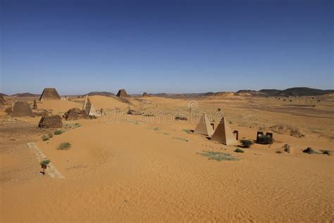 Pyramids of the Kushite Rulers at Meroe Stock Photo - Image of pyramid ...