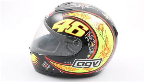 Replica Helmet Signed by Valentino Rossi - CharityStars