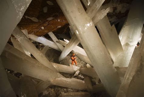 Crystal cave, Natural wonders, Crystals