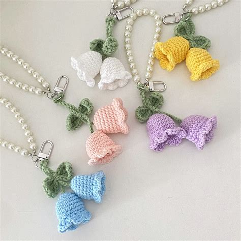 Handmade Knitted Tulipanes Wool Crochet Woven Flower Key Chains Women