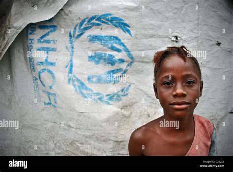 Unhcr Tent Refugee Children Hi Res Stock Photography And Images Alamy