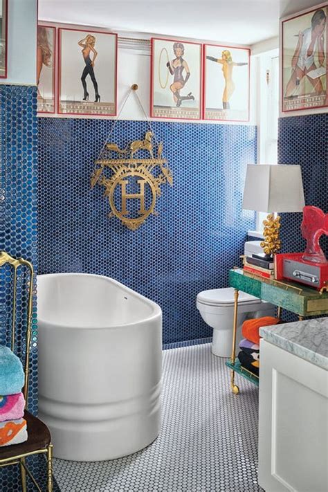 13 Chic Bathroom Art Ideas Best Artwork For Bathrooms