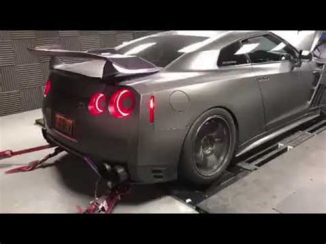 Nissan Gtr R Dyno Test Flames Youtube