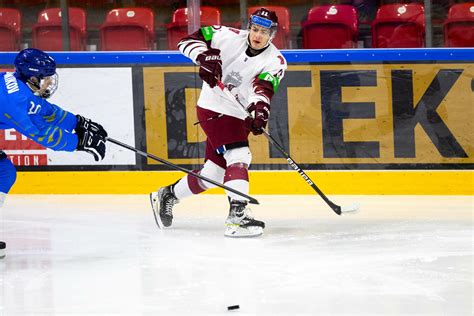 LHF Latvijas U 20 izlase uzvar Kazahstānu un ieņem otro vietu