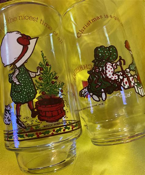 Lot Of 2 Vintage Holly Hobbie Coca Cola Christmas Glasses 1977 Tumblers