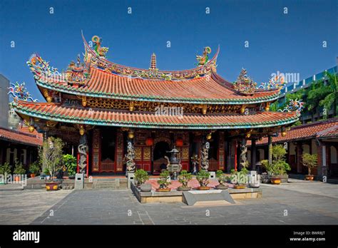 Taiwan Taipei City Confucius Temple Asia traditional architecture ...