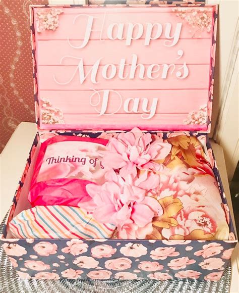 Best Mom Ever T Box Mom Youarebeautifulbox Birthday T Etsy