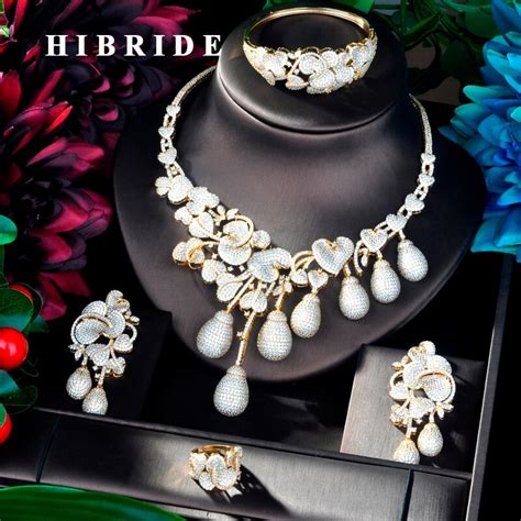 Hibride Luxury Water Drop Necklace Pendant Gold Color Luxury Women