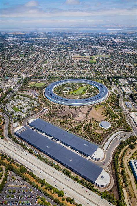 Apple Park Aerial Photography | Apple park, Futuristic architecture ...