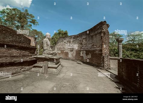 Ruins Of Polonnaruwa Sri Lanka Polonnaruwa Is The Second Most Ancient