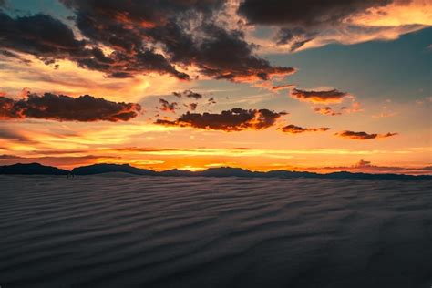 Premium Photo Sunset White Sands National Park New Mexcio