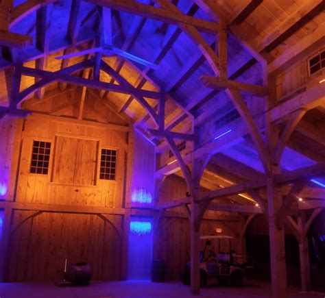 Modern Timber Frame Event Barn & Wedding Venue - 15 minutes from ...