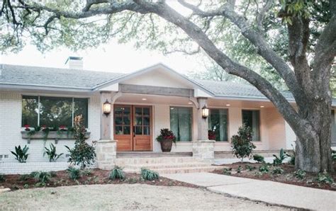 Real Life Rooms A Reimagined Ranch Exterior With Added Curb Appeal