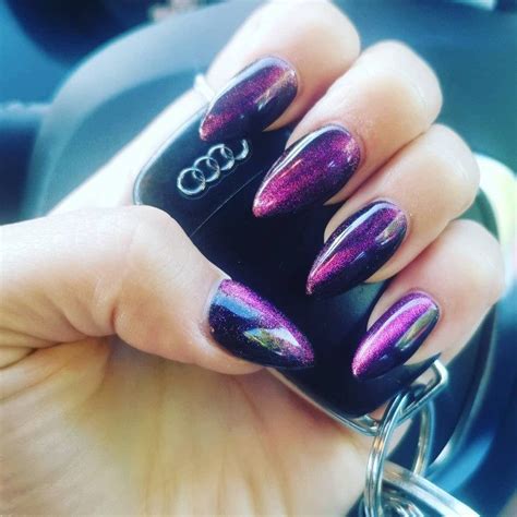 Purple Cat Eye Stiletto Nails In 2020 Nails Stiletto Nails Nail