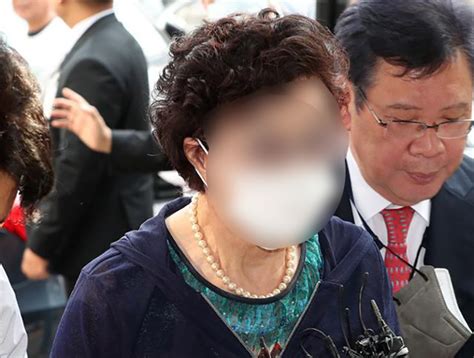 잔고증명서 위조 尹 대통령 장모 가석방되나 네이트 뉴스