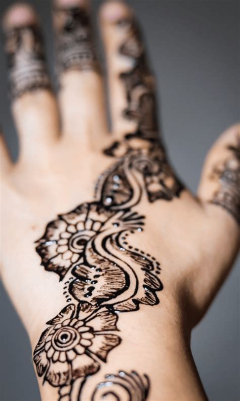 Henna Tattoo Aftercare The Ultimate Guide To Darker Long Lasting