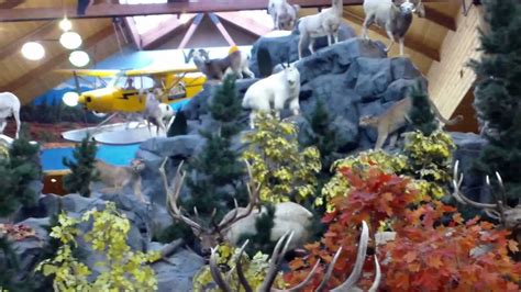 Cabelas Wheeling West Virgina Main Display Front View Youtube