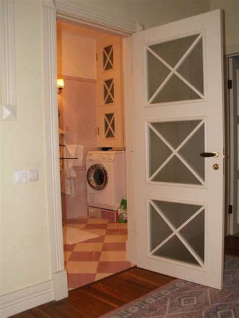 Двері в ванну кімнату