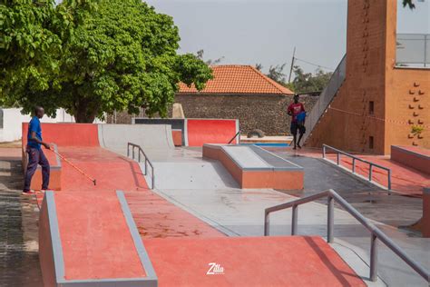 La Place Des Cultures Urbaines De Dakar S N Gal Rollerenligne