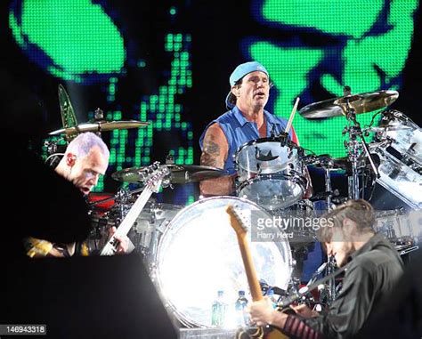 Red Hot Chilli Peppers Perform At Knebworth House Photos And Premium High Res Pictures Getty