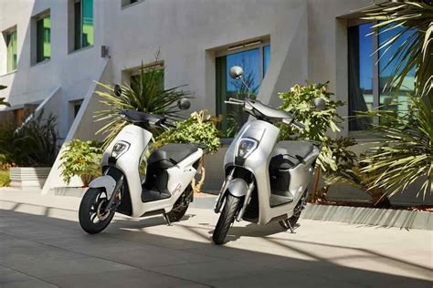 In Honda Arrivo Em Un Pratico Scooter Elettrico Smanettoni Net