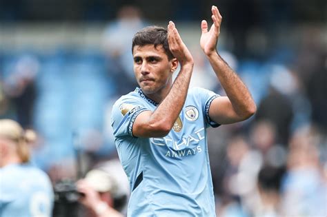 Manchester City preparing new contract for Rodri to…