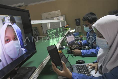 ALAT PENGUKUR SUHU TUBUH BUATAN PELAJAR SMK ANTARA Foto