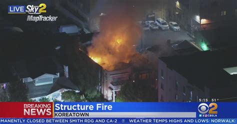 Fire Erupts At Koreatown Apartment Building Cbs Los Angeles