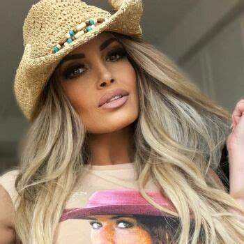 Trish Stratus Trishstratuscom Nude OnlyFans Page The Fappening Plus
