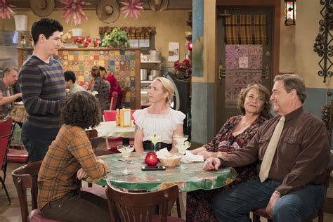 ‘Roseanne’ Season 10 Photos — ABC 2018 Revival | TVLine