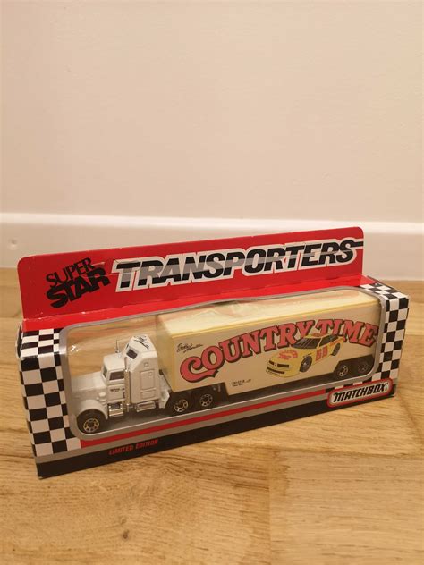 Matchbox Convoy Transporters Super Star Kenworth CY104 Country Time 68