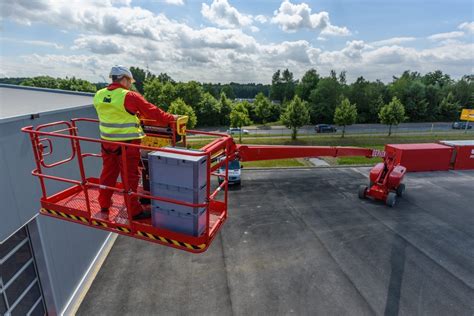 Einsatzfotos Arbeitsb Hne Mieten Hubsteiger Mieten Bei Gerken