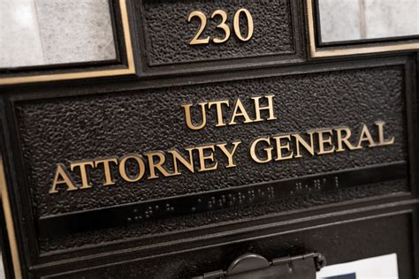 Utah Attorney General Backs Lawsuit Accusing Feds Of Censoring